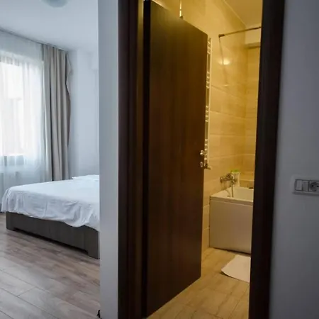 Summerland, 30m From Beach&best Clubs, Nuba, Fratelli, Ammos * Mamaia